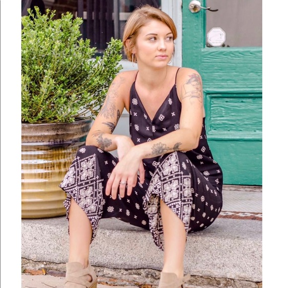 Jumpsuit - Picture 1 of 4